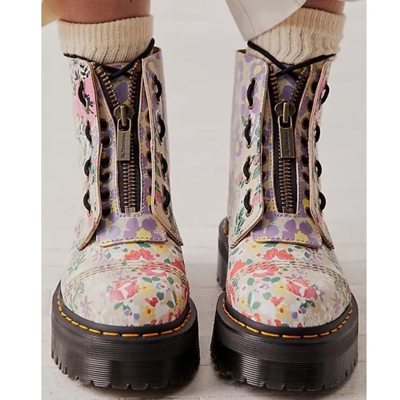 NEW! DR MARTENS Sinclair Floral Mash Up Leather Platform Boots - Picture 2 of 12